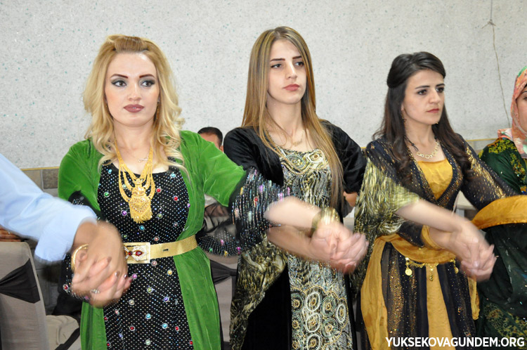 Aka Ailesinin Mutlu Günü 14