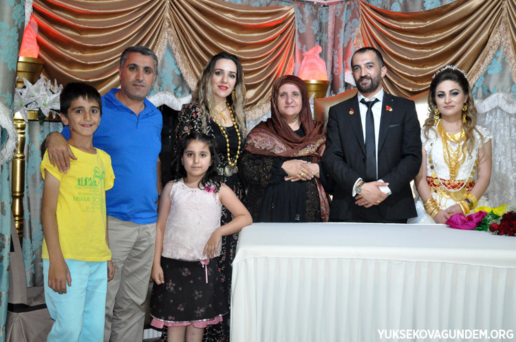 Aka Ailesinin Mutlu Günü 141