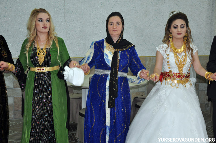 Aka Ailesinin Mutlu Günü 180