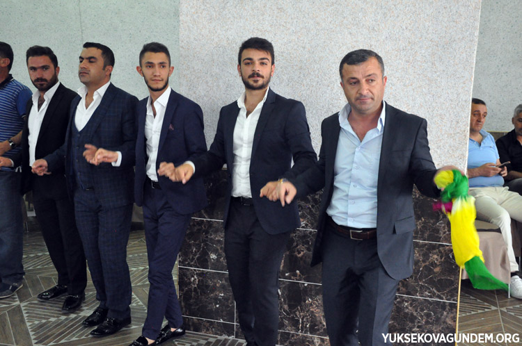 Aka Ailesinin Mutlu Günü 20
