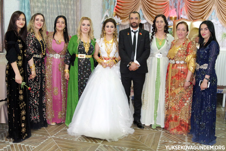 Aka Ailesinin Mutlu Günü 206