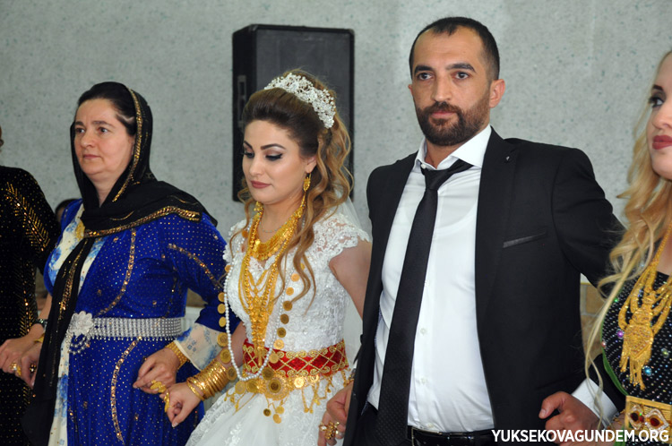 Aka Ailesinin Mutlu Günü 221