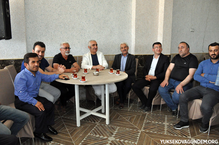 Aka Ailesinin Mutlu Günü 248