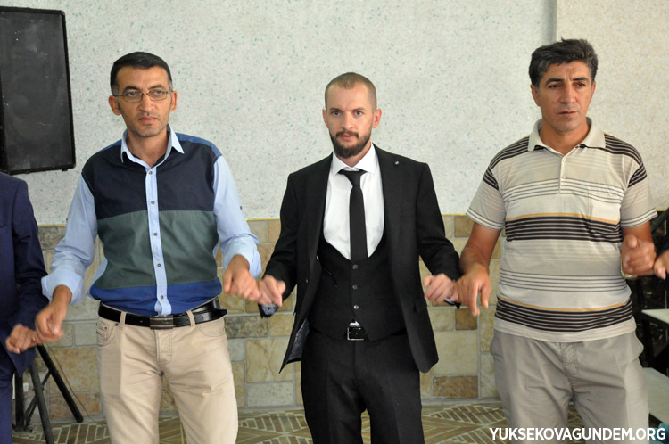 Aka Ailesinin Mutlu Günü 32