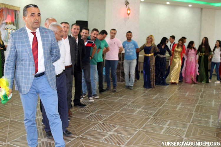 Aka Ailesinin Mutlu Günü 33