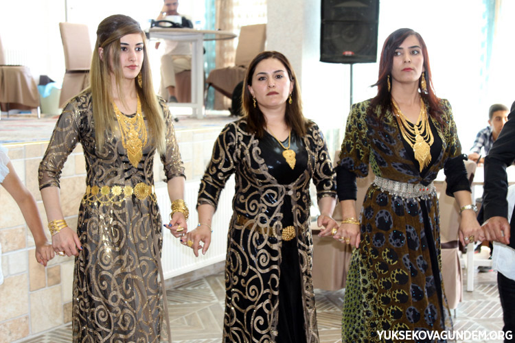 Aka Ailesinin Mutlu Günü 36