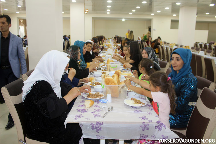 Aka Ailesinin Mutlu Günü 40