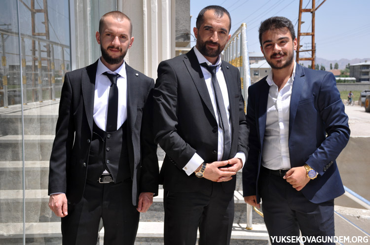 Aka Ailesinin Mutlu Günü 48