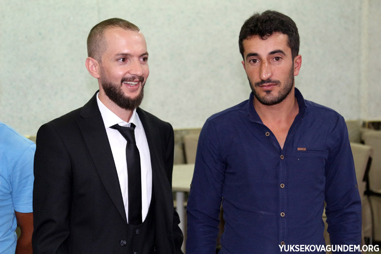 Aka Ailesinin Mutlu Günü 50