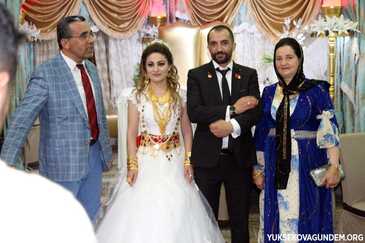 Aka Ailesinin Mutlu Günü 71