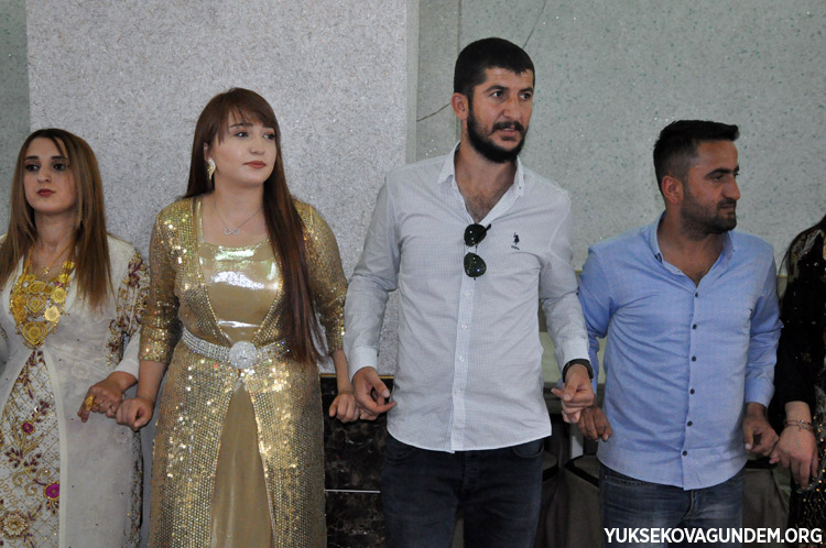 Aka Ailesinin Mutlu Günü 84