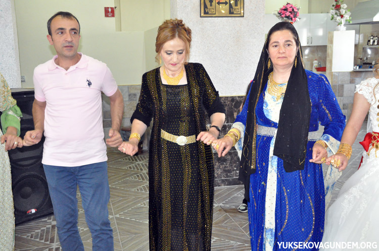 Aka Ailesinin Mutlu Günü 89