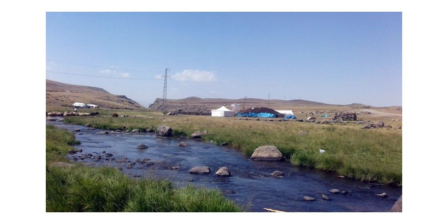 Göçerlerin zorlu yayla hayatı