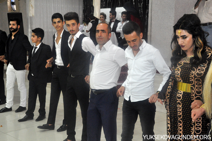 Karael ailesinin mutlu günü 10