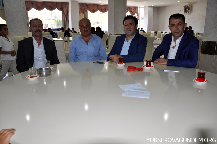 Karael ailesinin mutlu günü 129