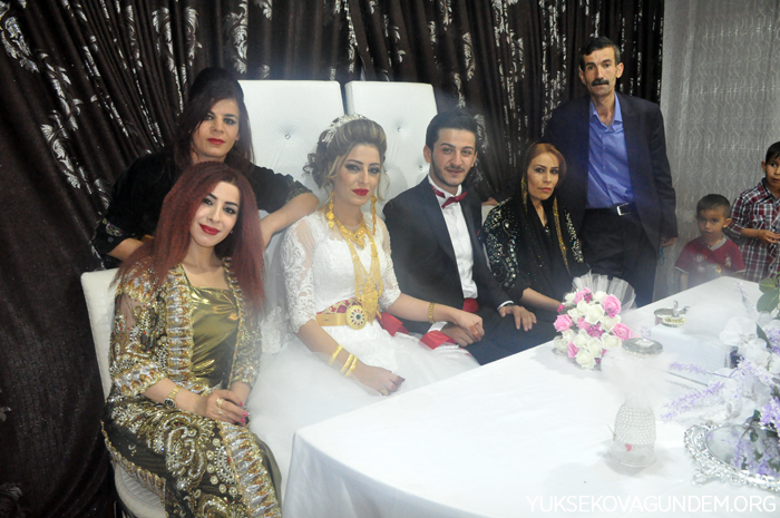Karael ailesinin mutlu günü 18
