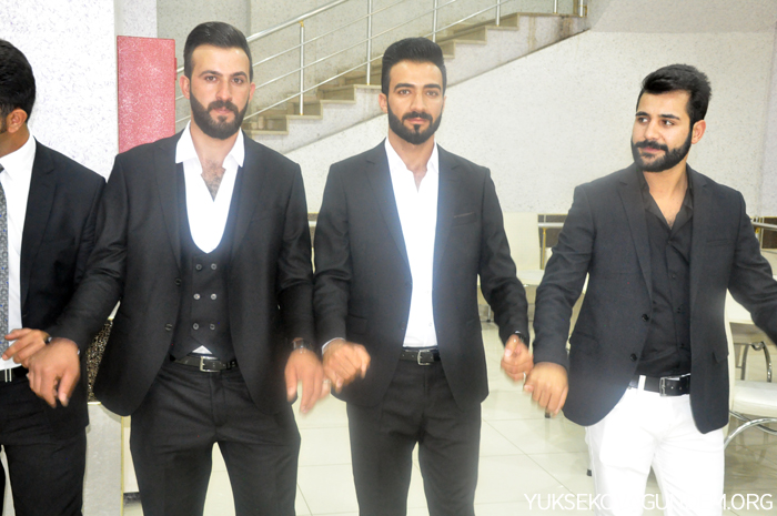 Karael ailesinin mutlu günü 65