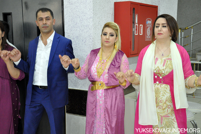 Karael ailesinin mutlu günü 66