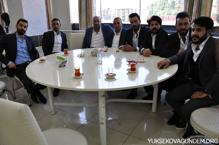 Karael ailesinin mutlu günü 81