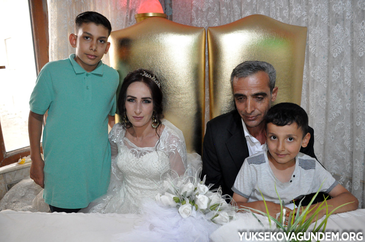 Fırat ailesinin mutlu günü 104