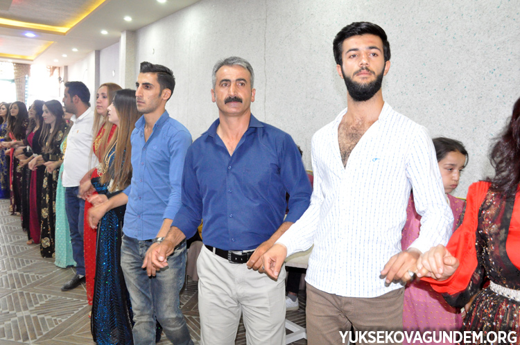 Fırat ailesinin mutlu günü 11