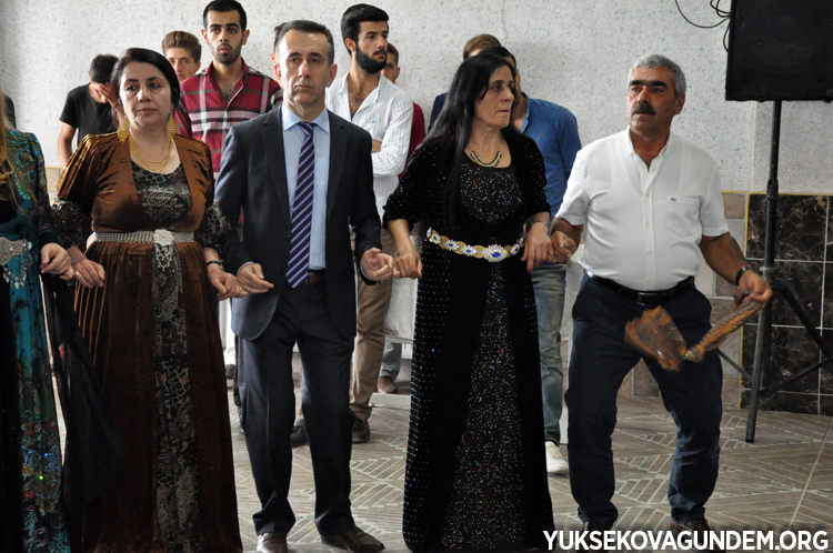 Fırat ailesinin mutlu günü 21