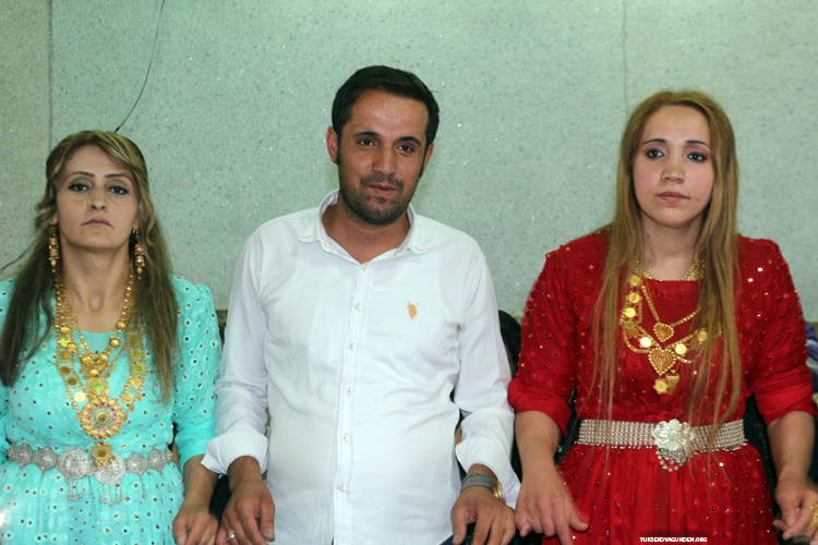 Fırat ailesinin mutlu günü 23
