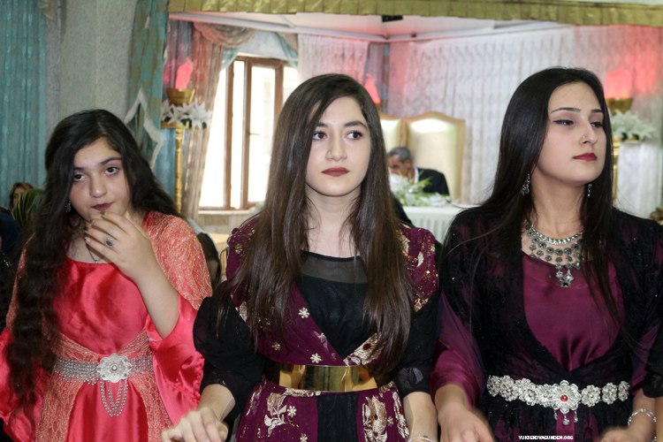 Fırat ailesinin mutlu günü 31