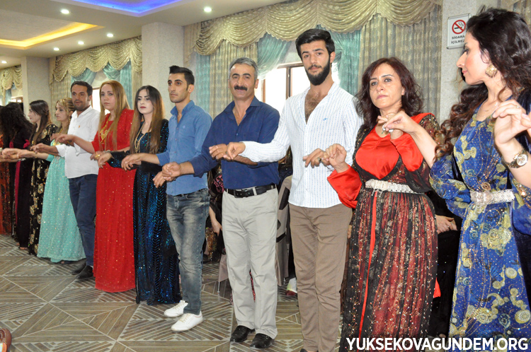 Fırat ailesinin mutlu günü 4
