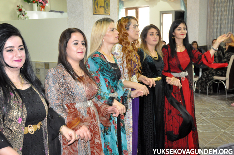 Fırat ailesinin mutlu günü 50
