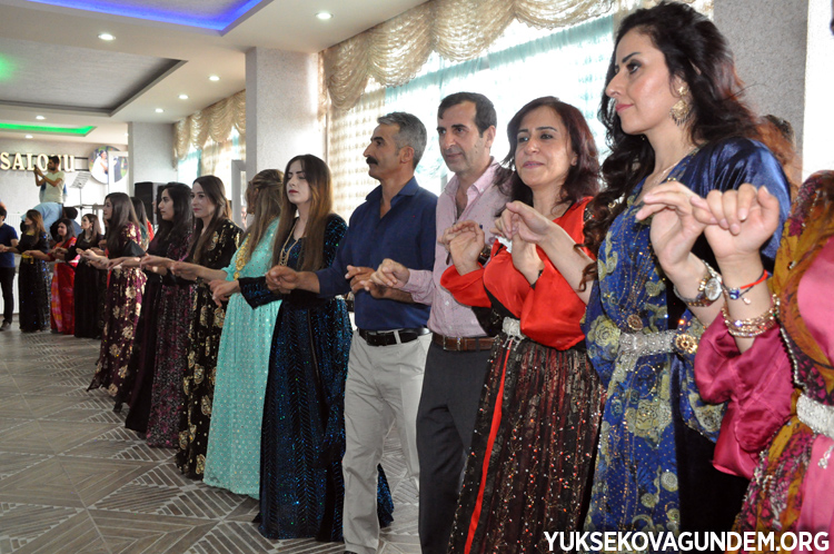 Fırat ailesinin mutlu günü 53