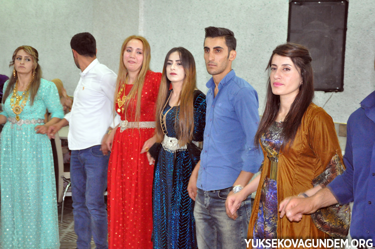 Fırat ailesinin mutlu günü 71