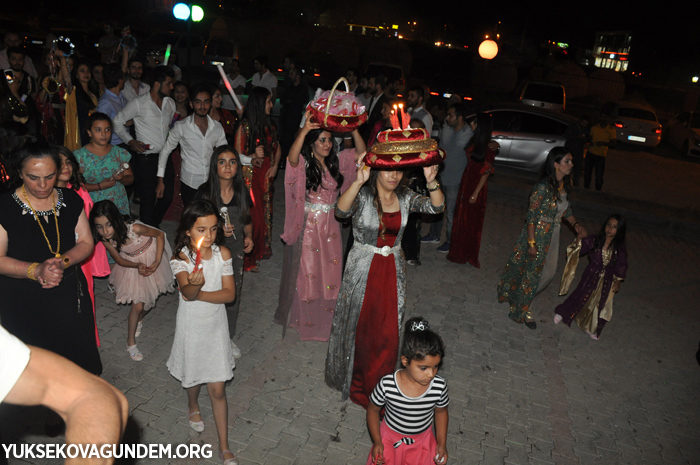 Kandaş ailesinin mutlu günü 57