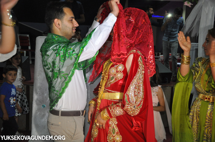 Kandaş ailesinin mutlu günü 59