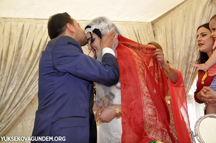 Kandaş ailesinin mutlu günü 83