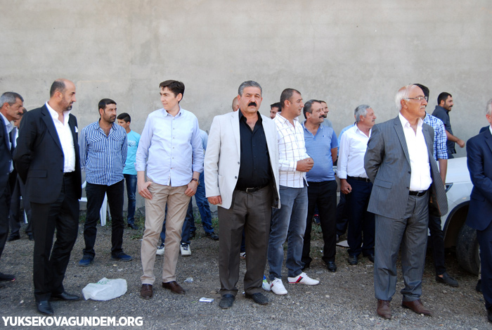 Öner ve Dündar ailesinin mutlu günü 108