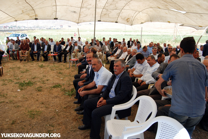 Öner ve Dündar ailesinin mutlu günü 111