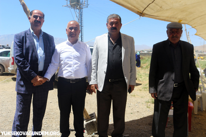 Öner ve Dündar ailesinin mutlu günü 116