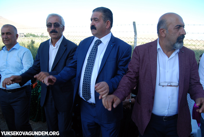 Öner ve Dündar ailesinin mutlu günü 65