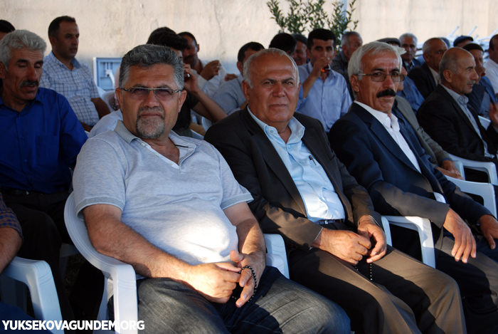 Öner ve Dündar ailesinin mutlu günü 85