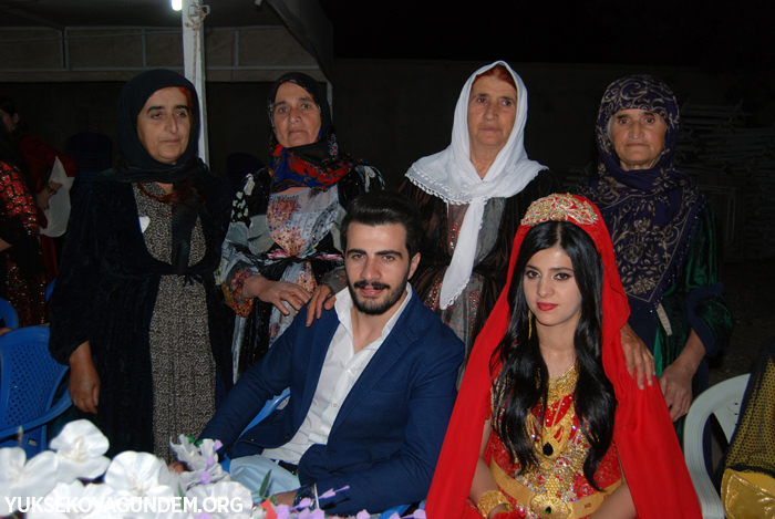 Baykal ailesinin mutlu Günü 102