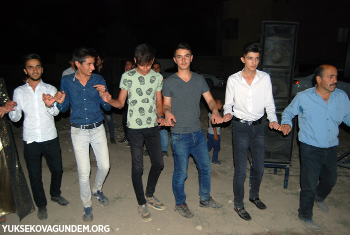 Baykal ailesinin mutlu Günü 104