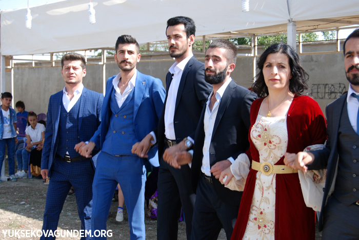 Baykal ailesinin mutlu Günü 129