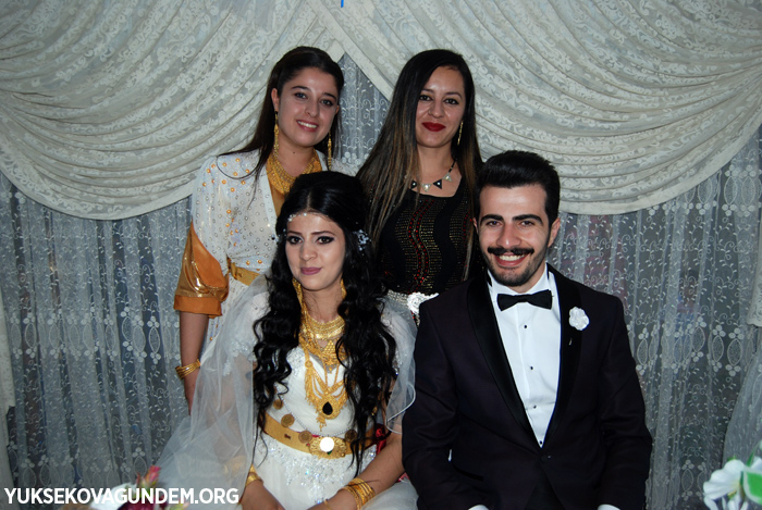 Baykal ailesinin mutlu Günü 158