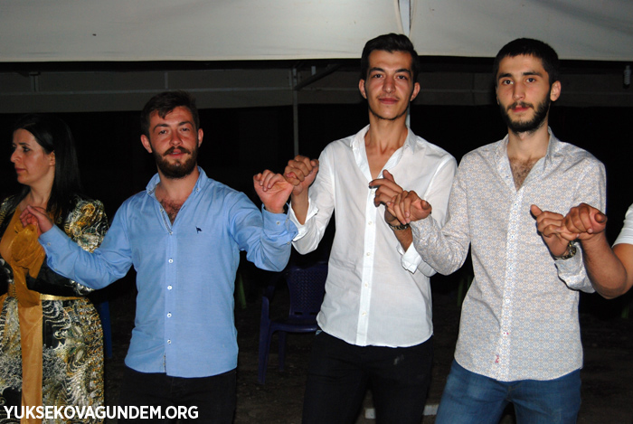 Baykal ailesinin mutlu Günü 46