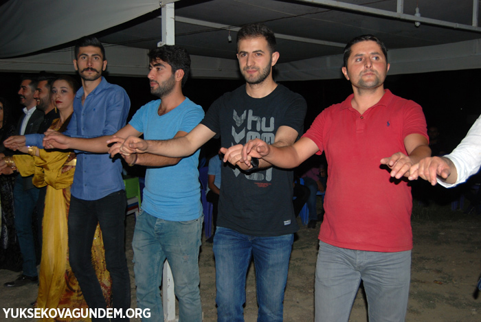 Baykal ailesinin mutlu Günü 52