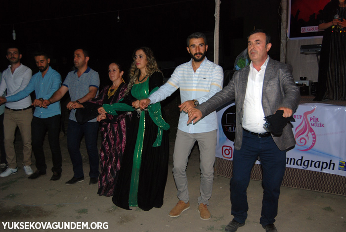 Baykal ailesinin mutlu Günü 56