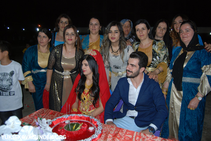 Baykal ailesinin mutlu Günü 71