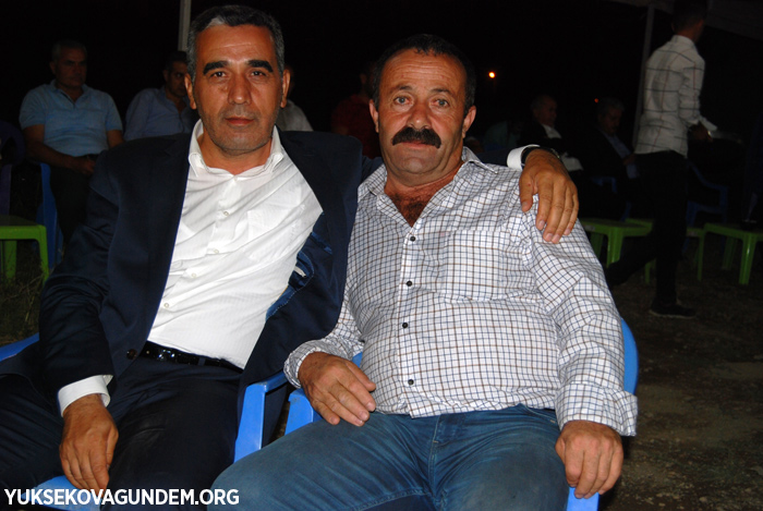 Baykal ailesinin mutlu Günü 82