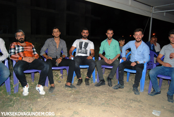 Baykal ailesinin mutlu Günü 93